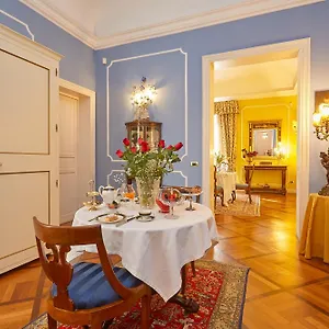 https://dimora-dei-leoni-dependance.palermohotels.org